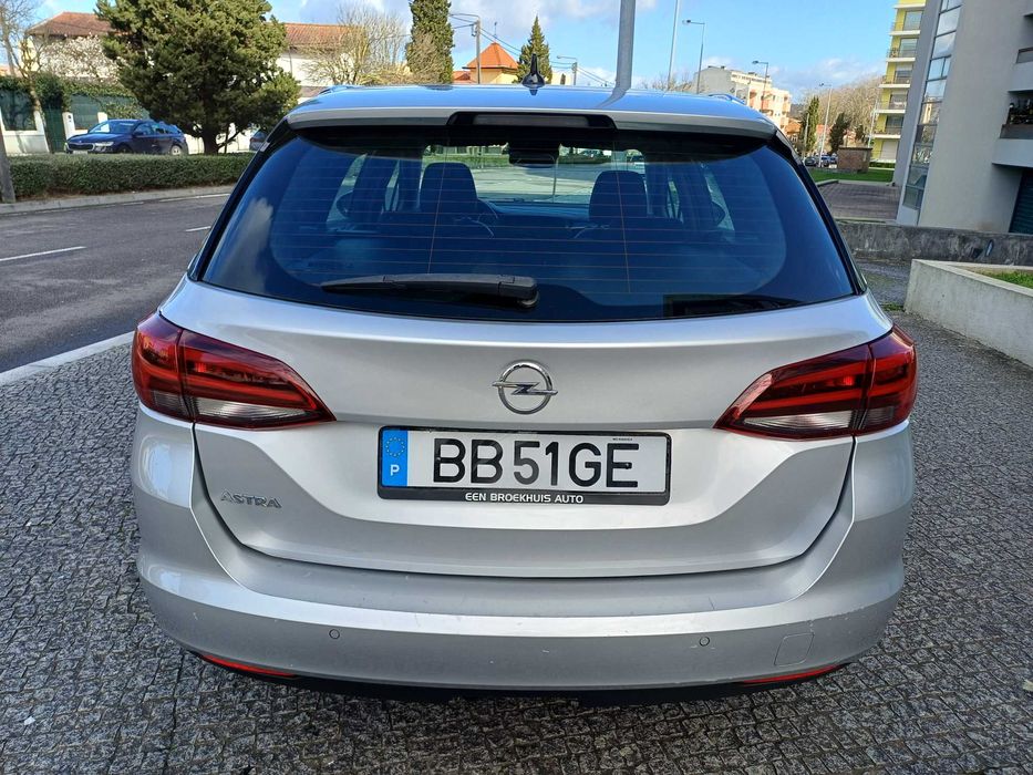 Opel Astra  Sports tourer 1.6 cdti 183 mil km