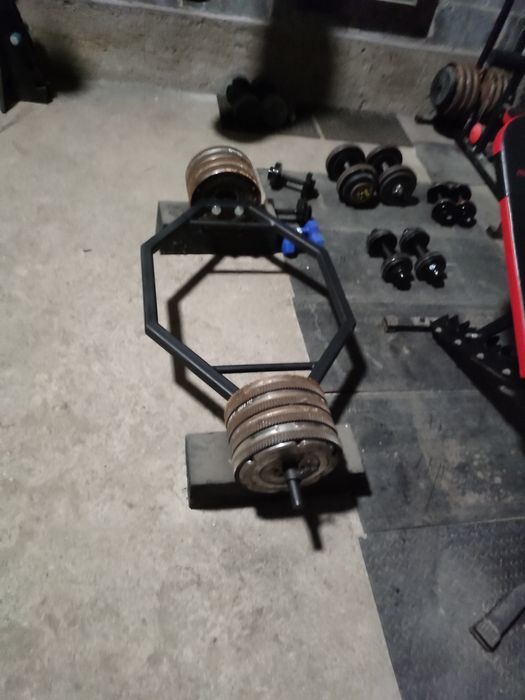 Trap Bar do martwego ciągu gryf heksagonalny