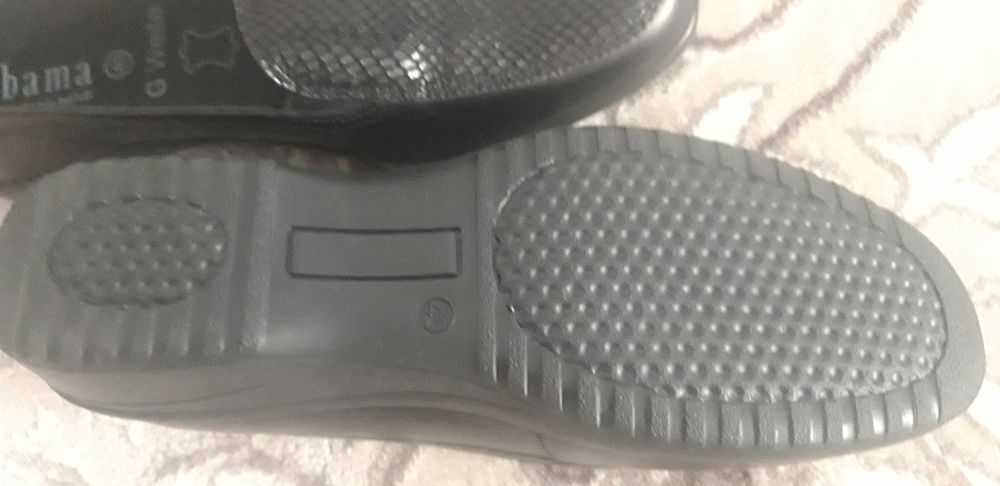 Туфлі жіночі40 розмір шкіра