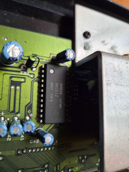Ігрова приставка Sega Mega Drive з аудіочіпом Yamaha VA1