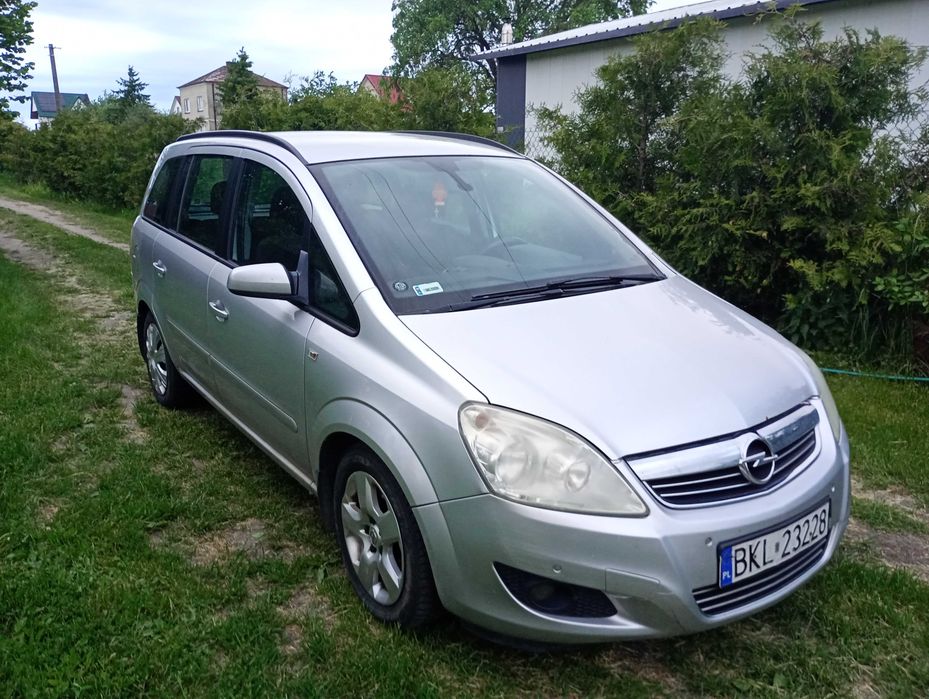 Samochód marki Opel Zafira 1,7 cdti (125km)