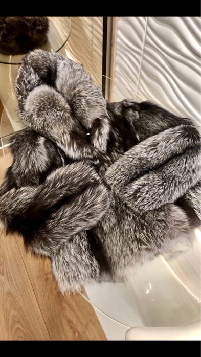 NOWE Premium Futro fox fur bomber z kapturem lis srebrny