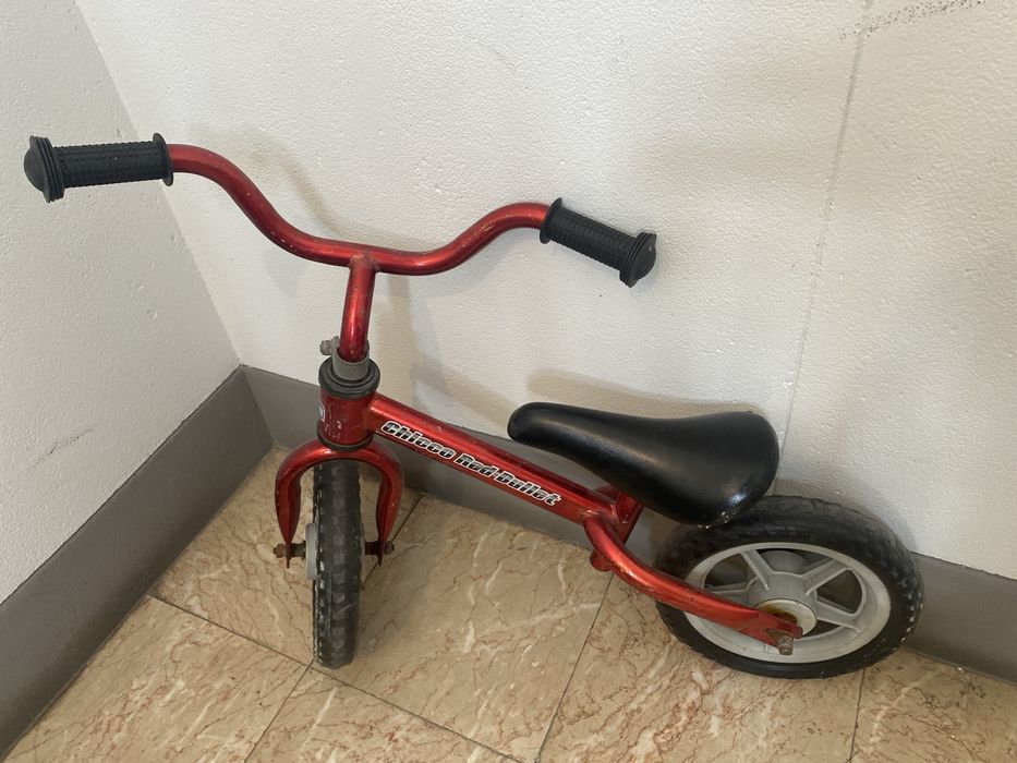 Chicco red bullet