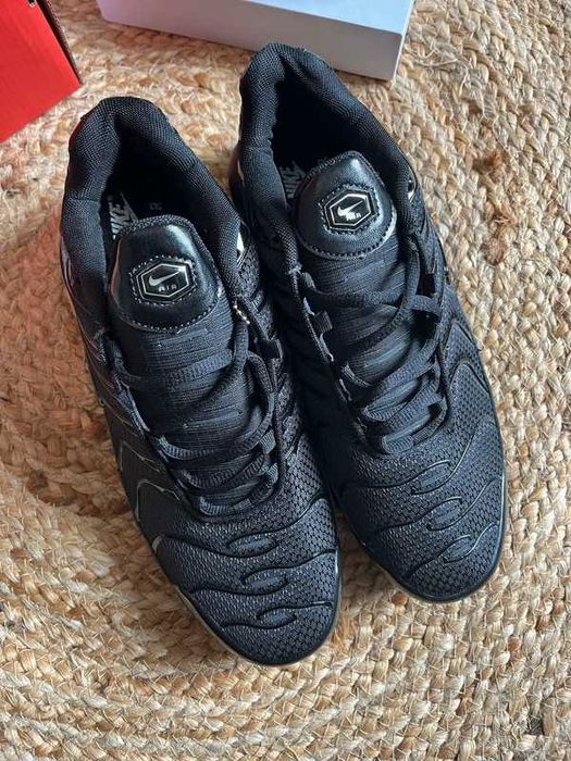 Nike_Air _Max_TN_Plus_Black_ Rozmiar.43