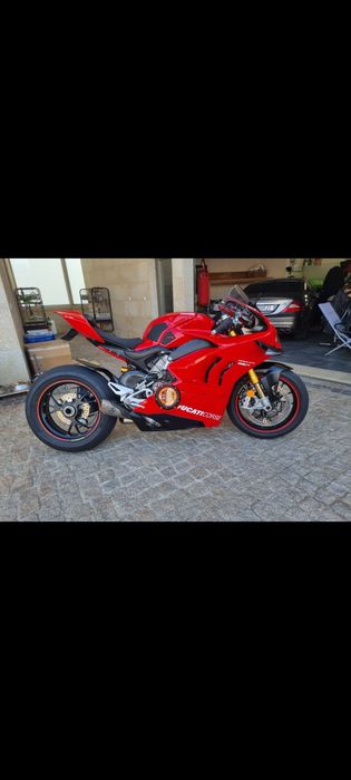 Vendo Ducati panigale v4s