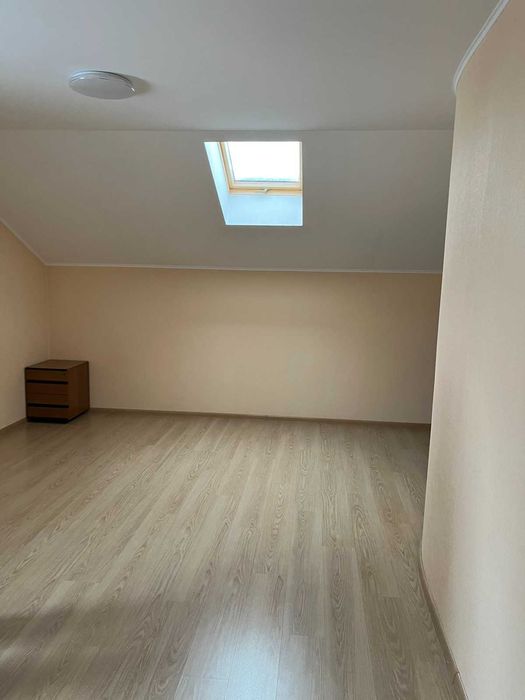 Оренда гарного будинку-котеджу на березі Дніпра, с. Кедина гора