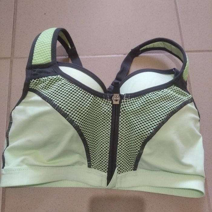 Biustonosz sportowy Crivit rozmiar 80B/85C