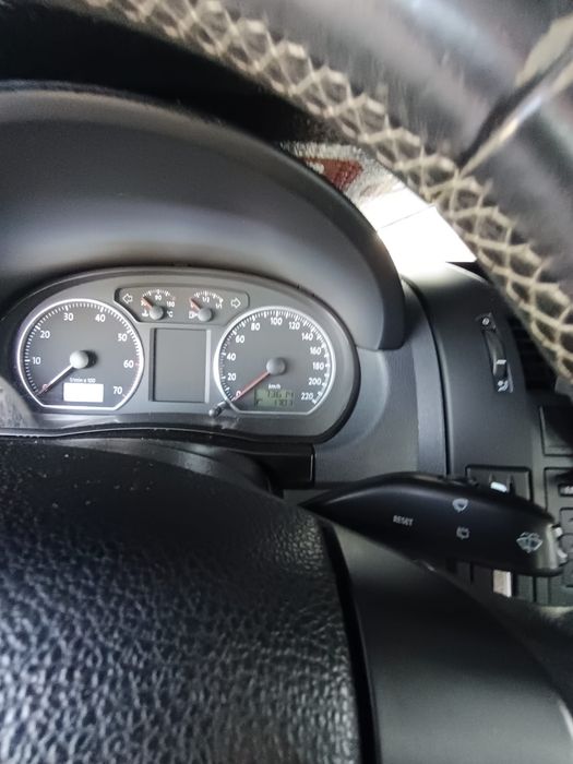 VW Polo 1.2 2009 (apenas 74 000km)
