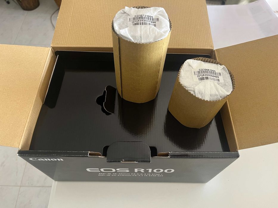 Objetivas Canon RF-S 18-45mm IS STM + RF-S 55-210mm IS STM (novas)