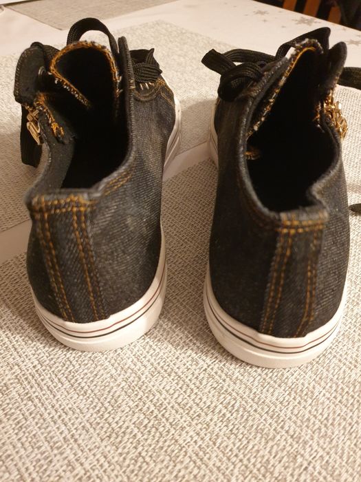 Buty, nowe trampki,  roz 40