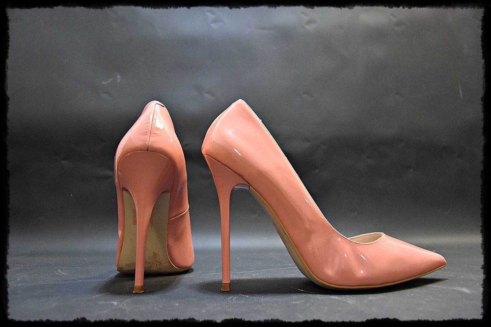 LONDON OFFICE, lakierowane, morelowe szpilki, obcas 12 cm, rozmiar 40