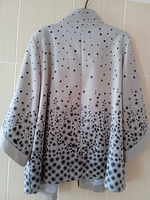 Куртка - жакет жіноча