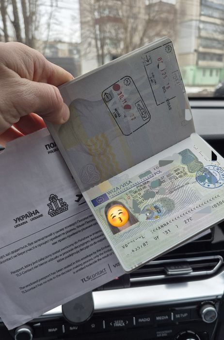 Візи в Польщу Подача в консульство, візовий центр