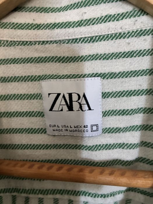 Camisa Zara às riscas verdes