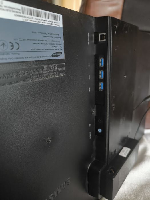 Монітор Samsung SA 850 27" 2к