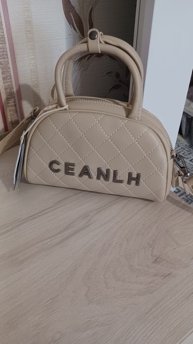 Сумочка бежева CEANLH,шкіра.