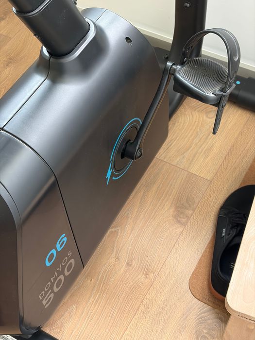 Bicicleta Estática DOMYOS Bike 500 Autoalimentada Bluetooth