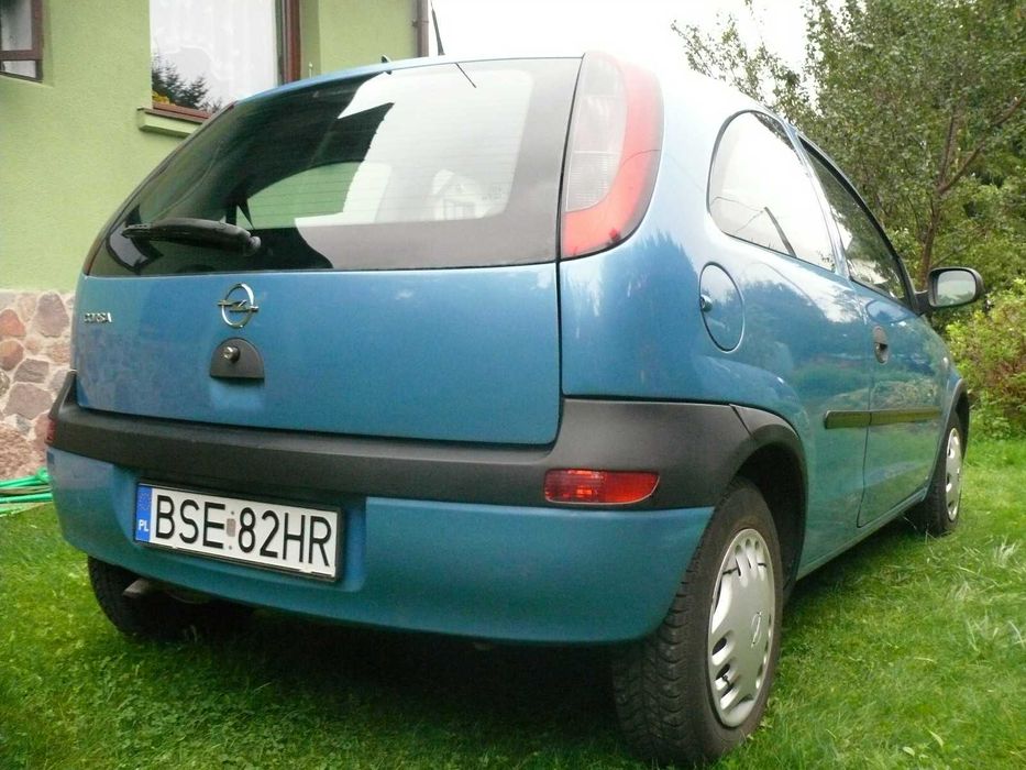 Opel Corsa C 1.0 benzyna 2003