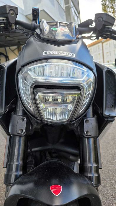 vendo Ducati Diavel 1200