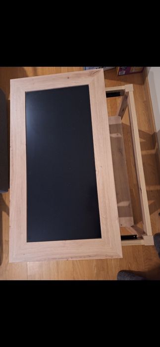 Mesa de Sala em madeira (carvalho)