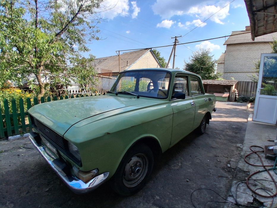Москвич АЗЛК 2140