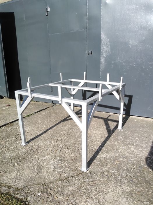 Stojak na zbiornik mauzer 1000L 600L