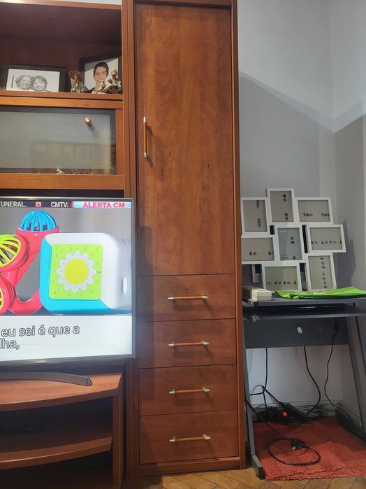 Estante de sala contemporânea