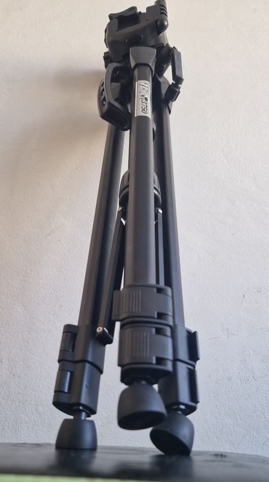Statyw pod aparat