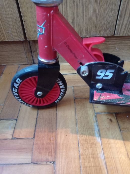 Продам самокат детский