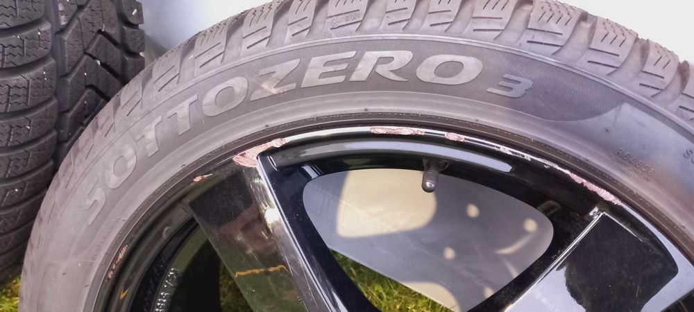 Felgi ALUTEC-VW/Skoda/Seat/Audi 5x112, 7x17, ET49, 57.1 2022r Bez opon