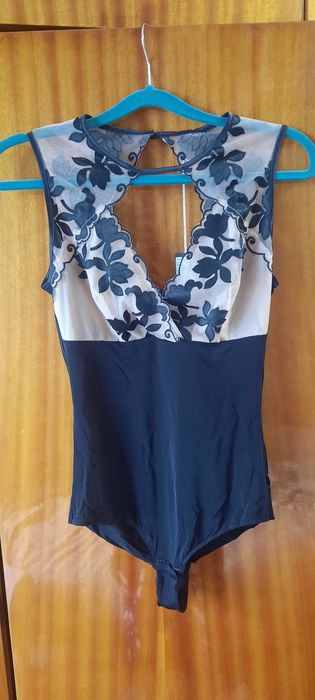 Боді м calzedonia