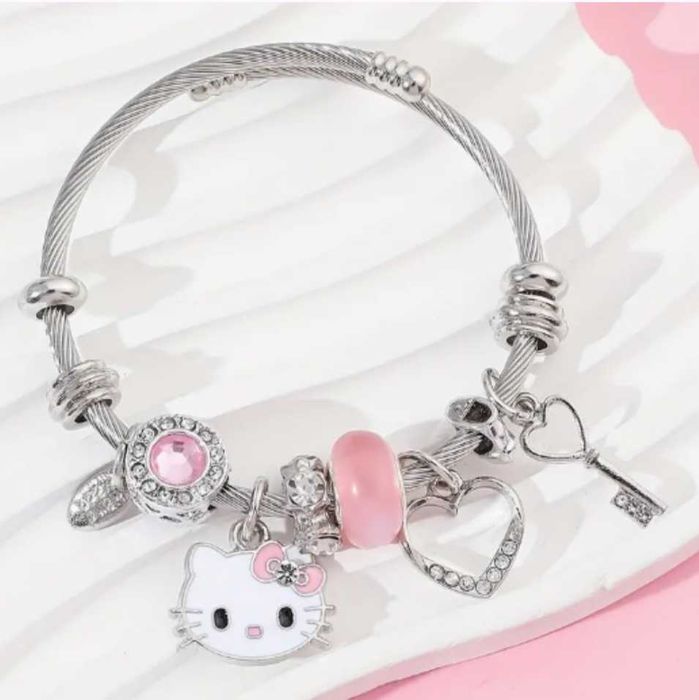 Colar hello kitty novo