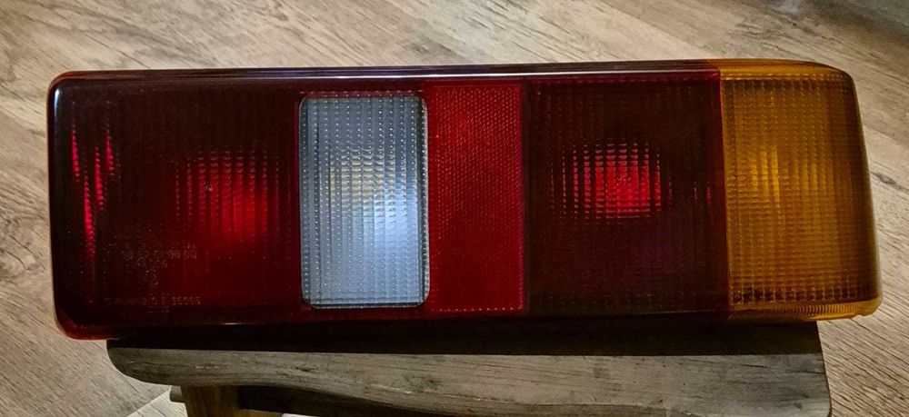 Lampa Tylna Prawa Ford Sierra MK2 (87-93r.) Oryginalna