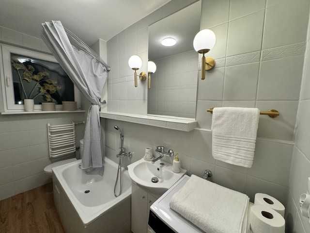 Wynajmę elegancką kawalerkę w sercu Kołobrzegu