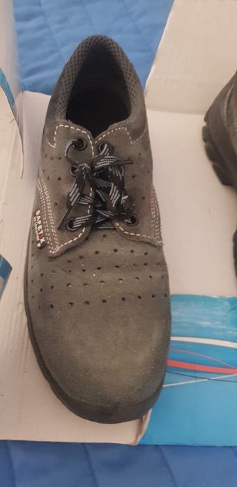 Sapatos Biqueira de Aço