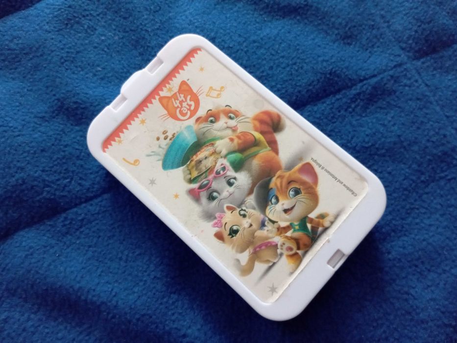 Telefon smartfon 3d 44 koty