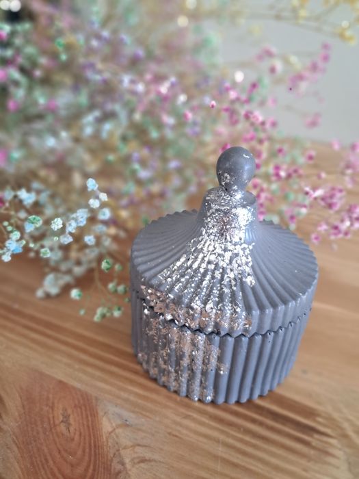 Szkatułka gipsowa nowa