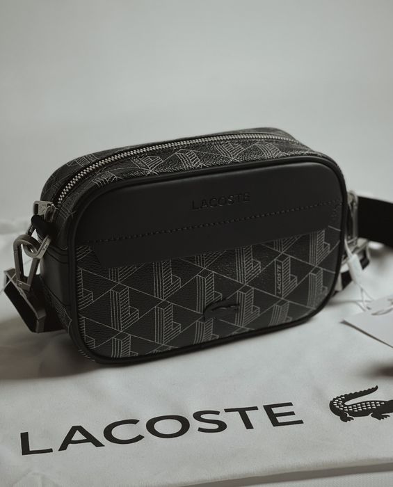 Bolsa Lacoste Preta no Saco