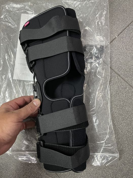 Joelheira ortopédica Medi Telescópica Nova tamanho S