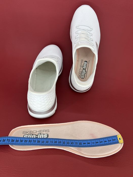 Кросівки. Жіночі  40р. Skechers Hands Free Slip-ins.  Summits - Diamond Dream