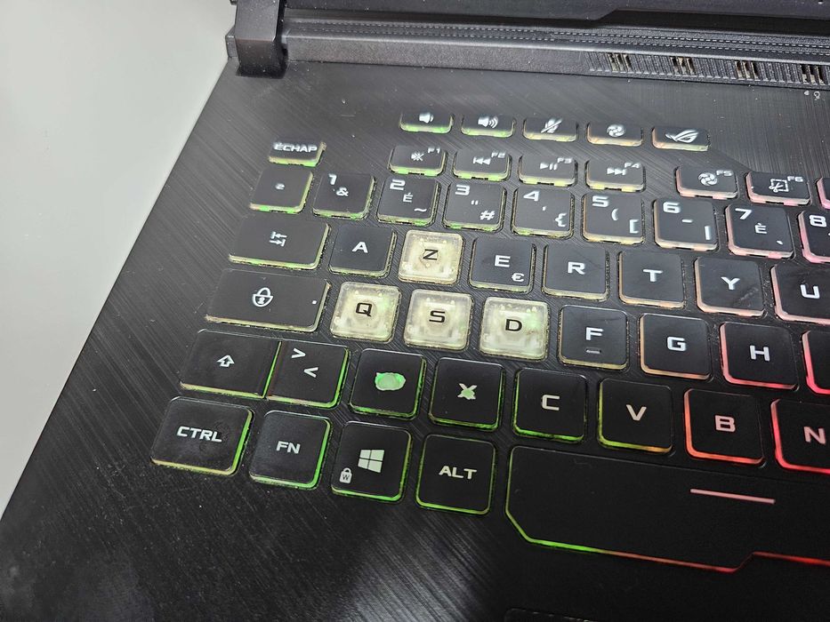 Ігровий ноутбук Asus ROG Strix G17