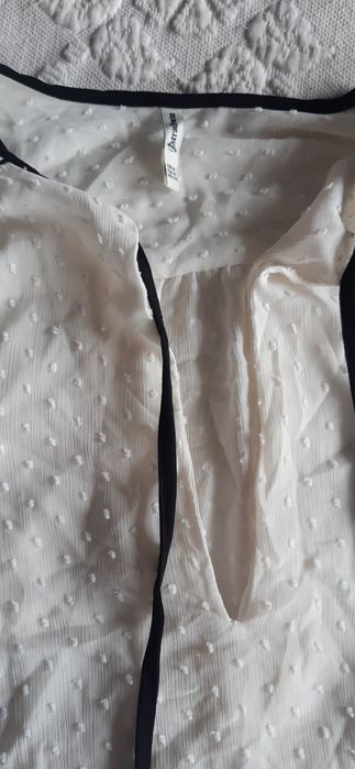 Blusa branca stradivarius
