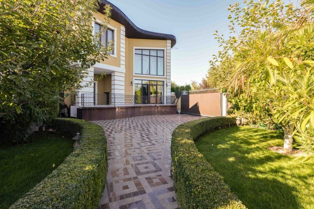 43 Коттедж премиум праздники бассейн с подогревом СПА комплекс Оболонь