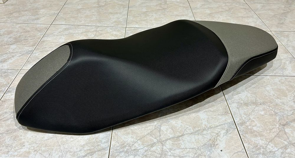 Banco Honda Pcx (2018 a 2020 ) velho por novo ,Ler descricao