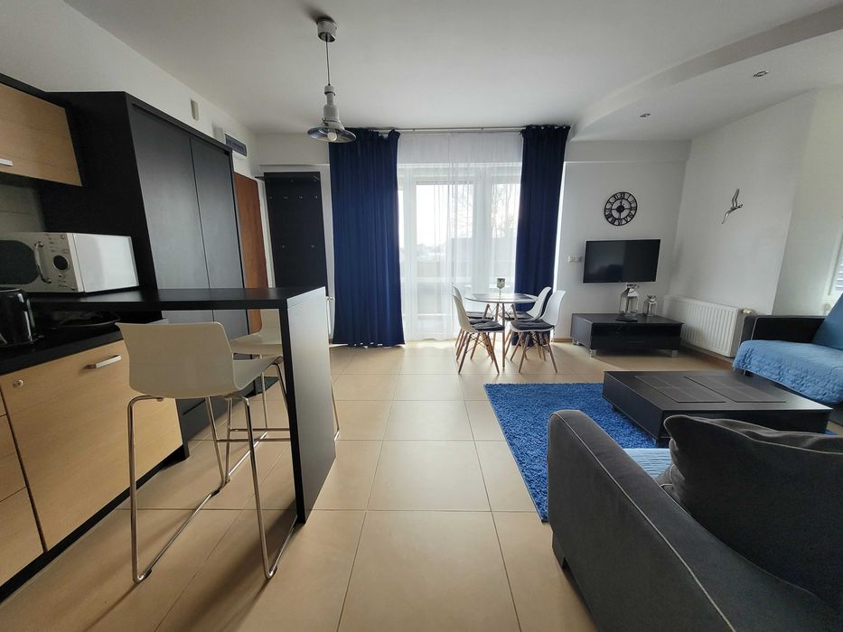 Apartament od 23.08,  2 pok, garaż.