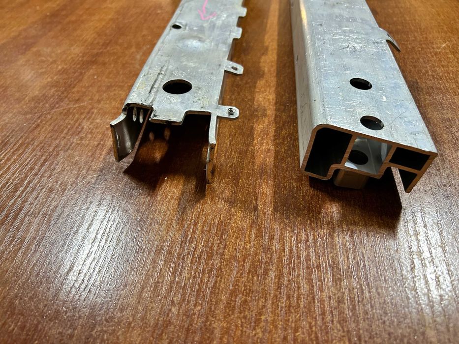 BMW X1 F48 F39 51117301603 51117301604 кронштейн підсилювача радіатор