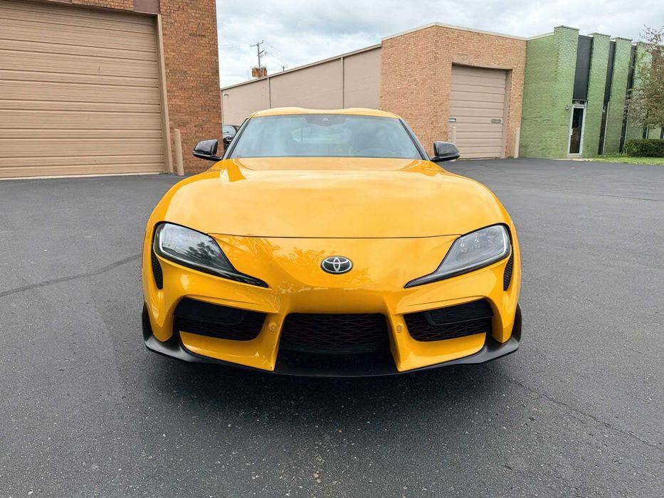 Toyota Supra Premium      2022