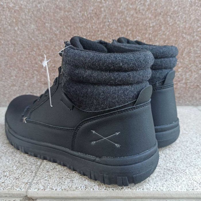 Чоловічі зимові черевики (р. 42)