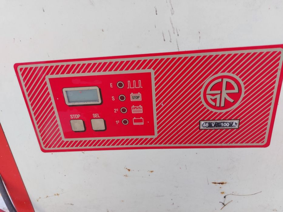 Sprzedam prostownik 48v