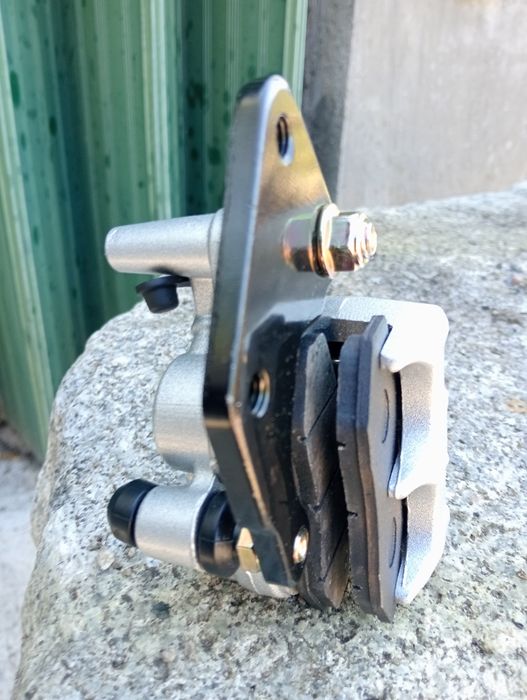 Pinça de travão nova